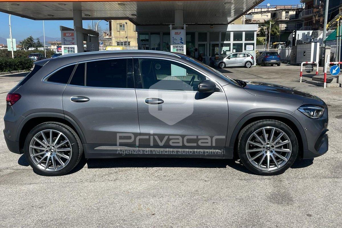 MERCEDES GLA 200 d Automatic Premium