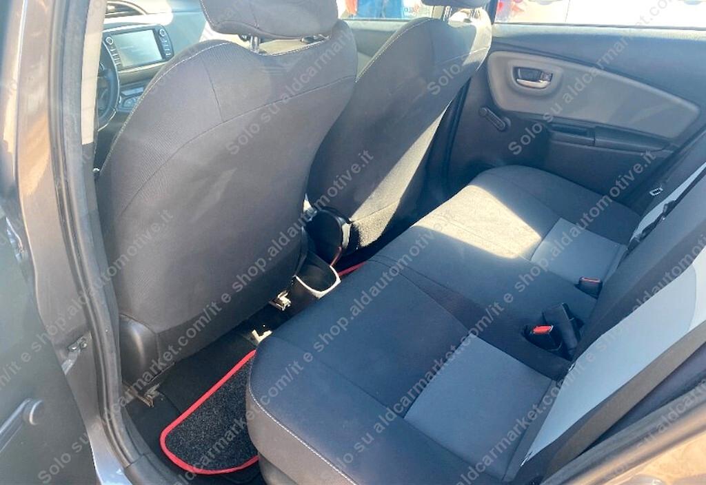 Toyota Yaris 1.5 Hybrid 5 porte Business Bluetooth Retrocam UNIPRO IVA DEDUCIBILE