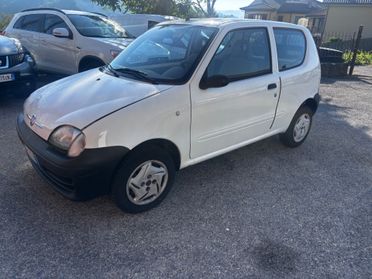 Fiat 600 1.1 Active