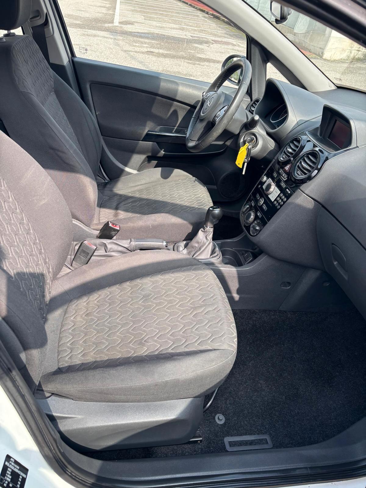 Opel Corsa 1.2 5 porte Sport *97000* KM UNICO PROPRIETARIO, NEOPATENTATI