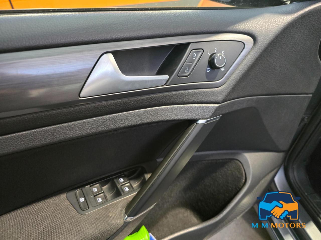 Volkswagen Golf 5 Porte Golf 5p 1.6 tdi Executive 115cv