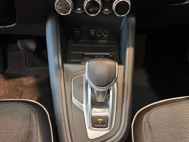 Renault Captur Plug-in Hybrid E-Tech 160 CV Intens