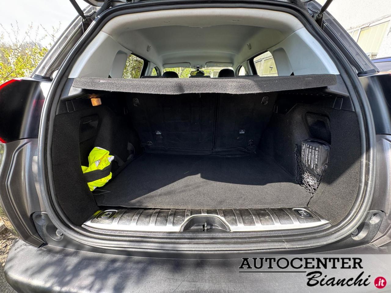 Peugeot 2008 1.6 bluehdi Allure 100cv my16