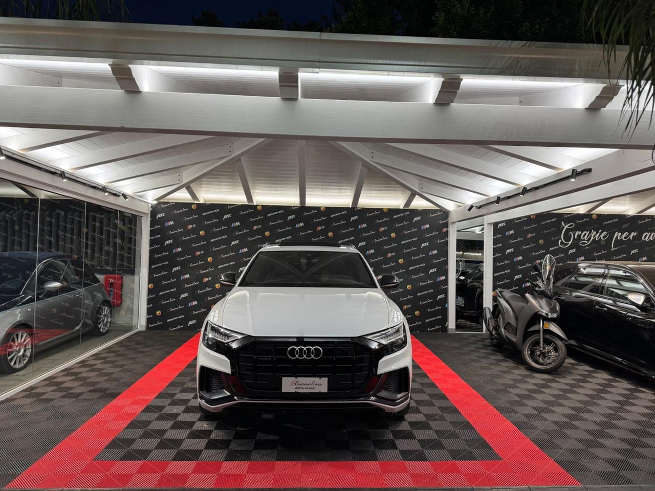 Audi Q8 50 TDI 286 CV quattro S-line