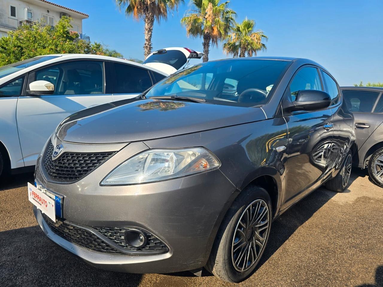 Lancia Ypsilon 1.0HYBRID 71CV GOLD EDITION ITALIANA
