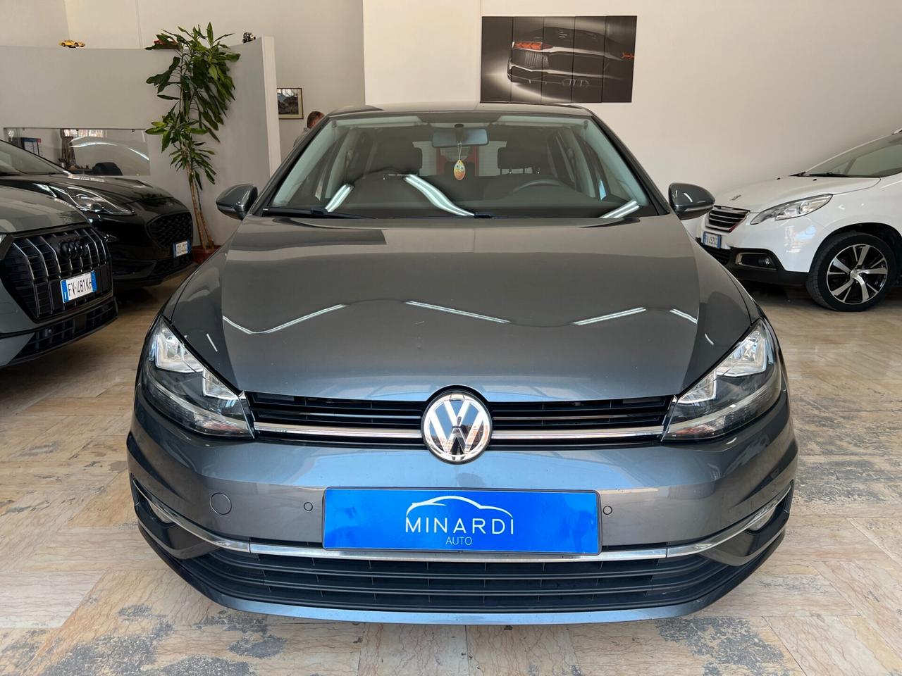 Volkswagen Golf 1.6 TDI 115CV DSG 5p. Business BlueMotion Technology