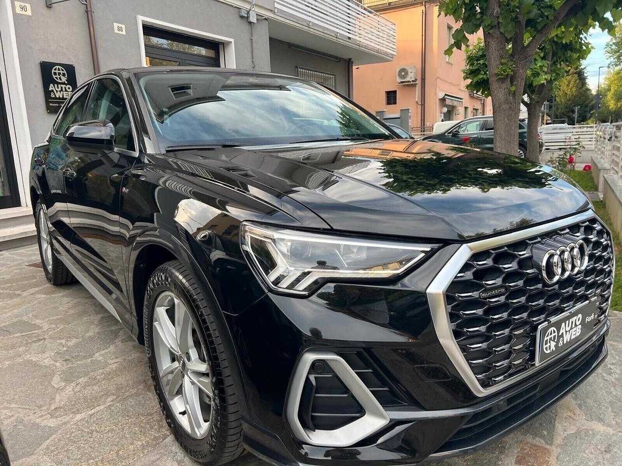AUDI Q3 SPB 40 TDI quattro STRONIC SLINE EDITION