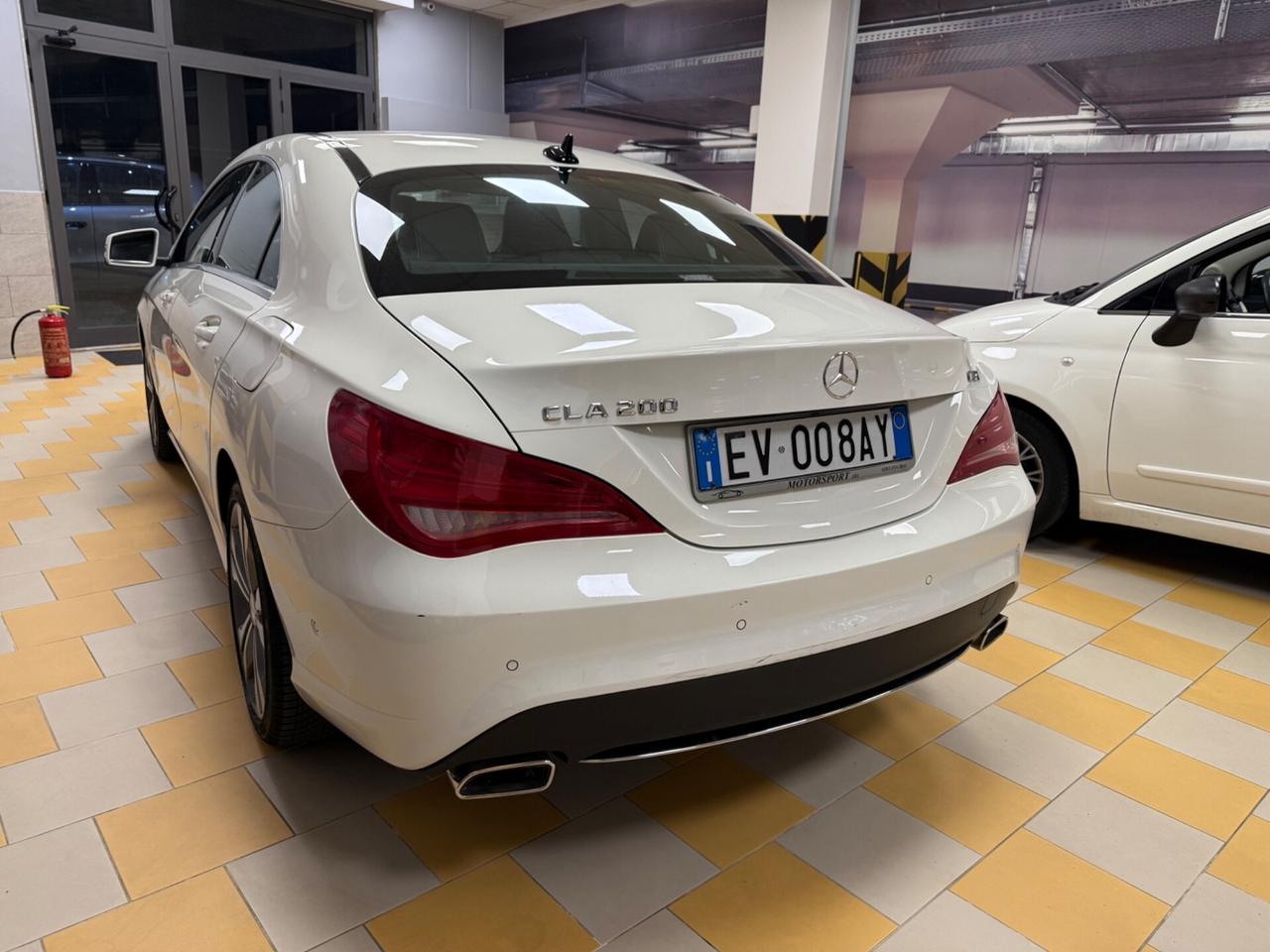 Mercedes-benz CLA 200 d Automatic Executive