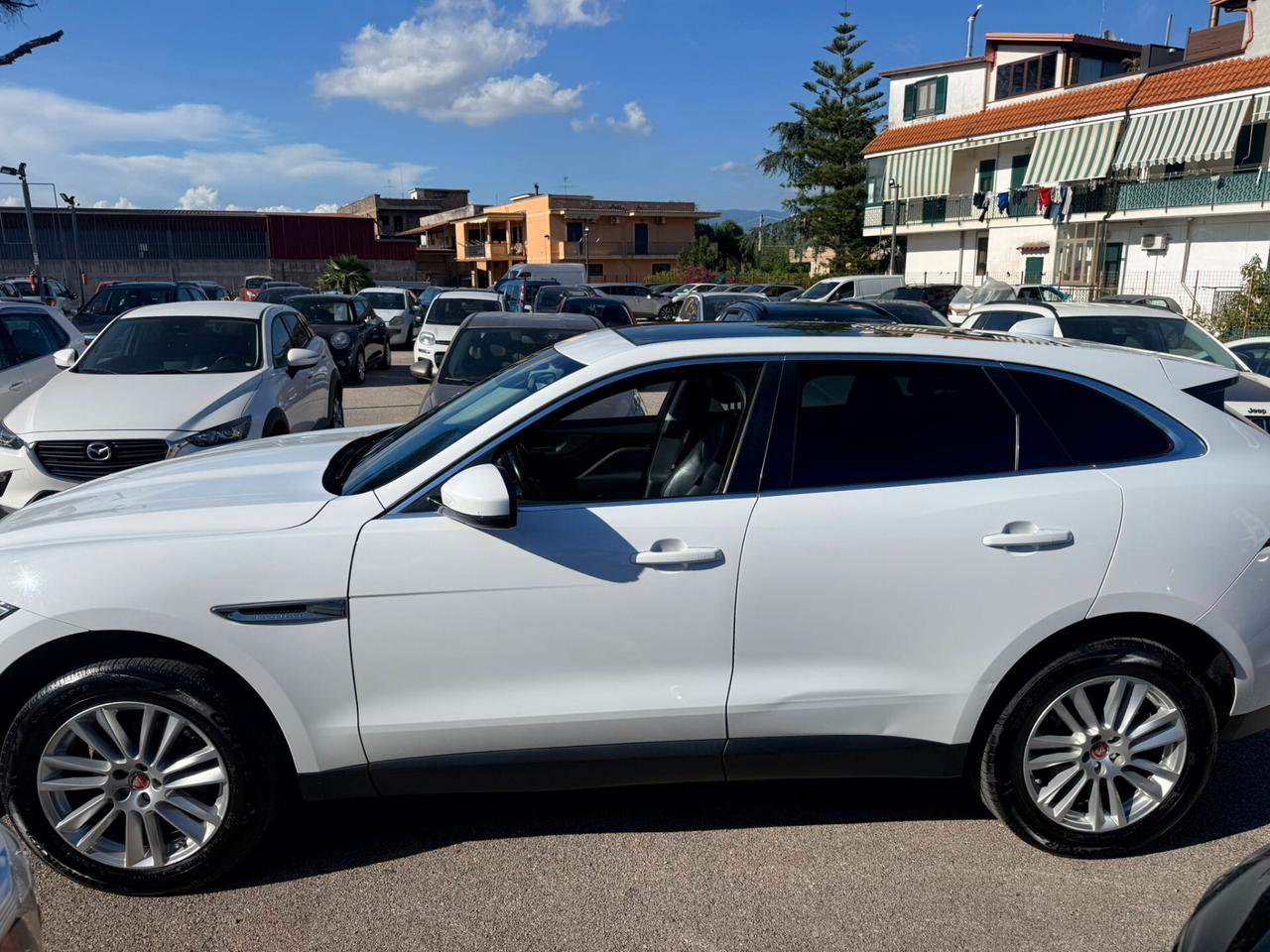 Jaguar F-Pace 2.0 D 180 CV AWD aut. Portfolio