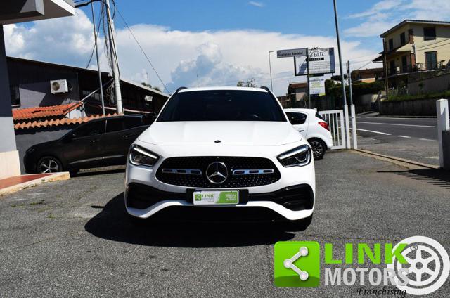 MERCEDES-BENZ GLA 200 Automatic Premium