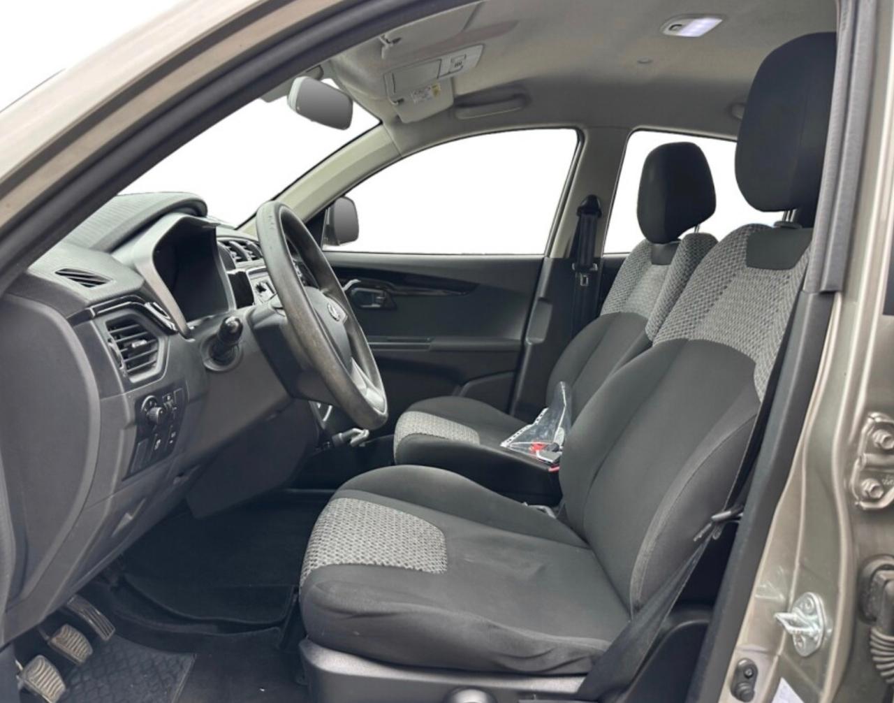 Mahindra KUV100 1.2 VVT K8