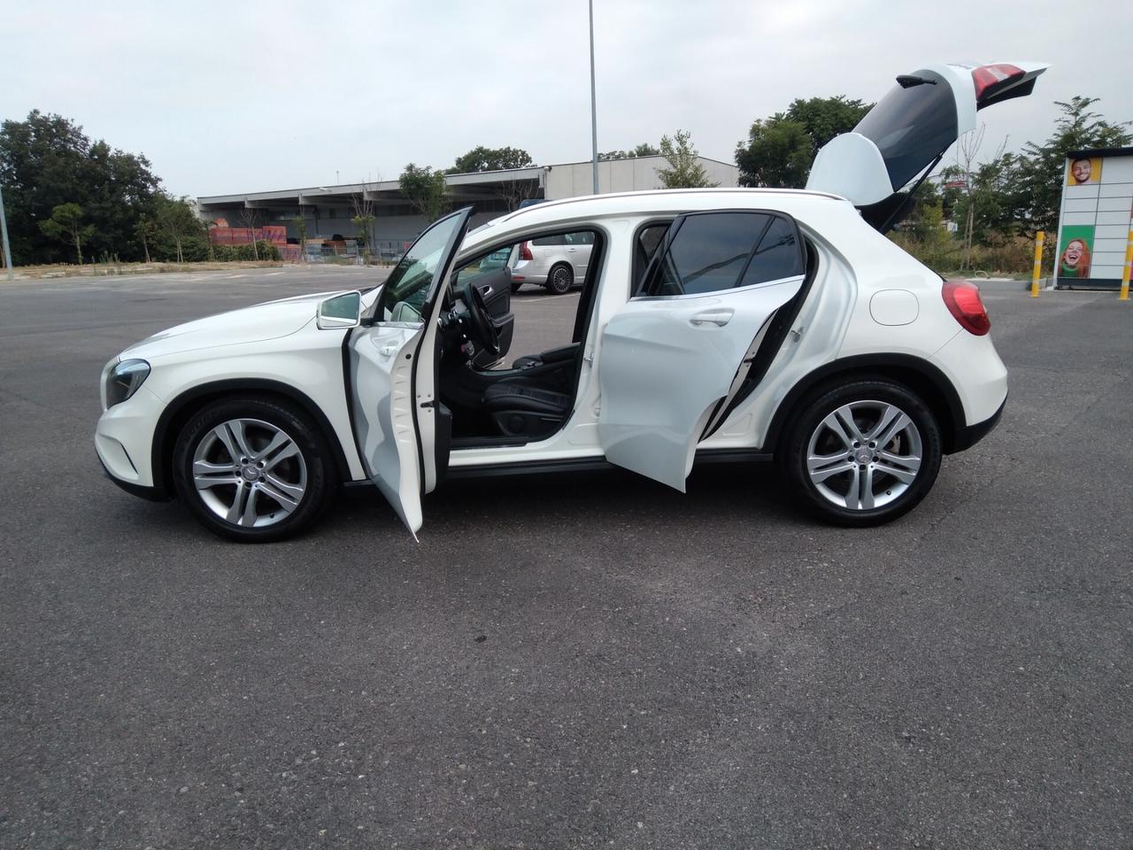 Mercedes-benz GLA 200 d Automatic Sport 136cv