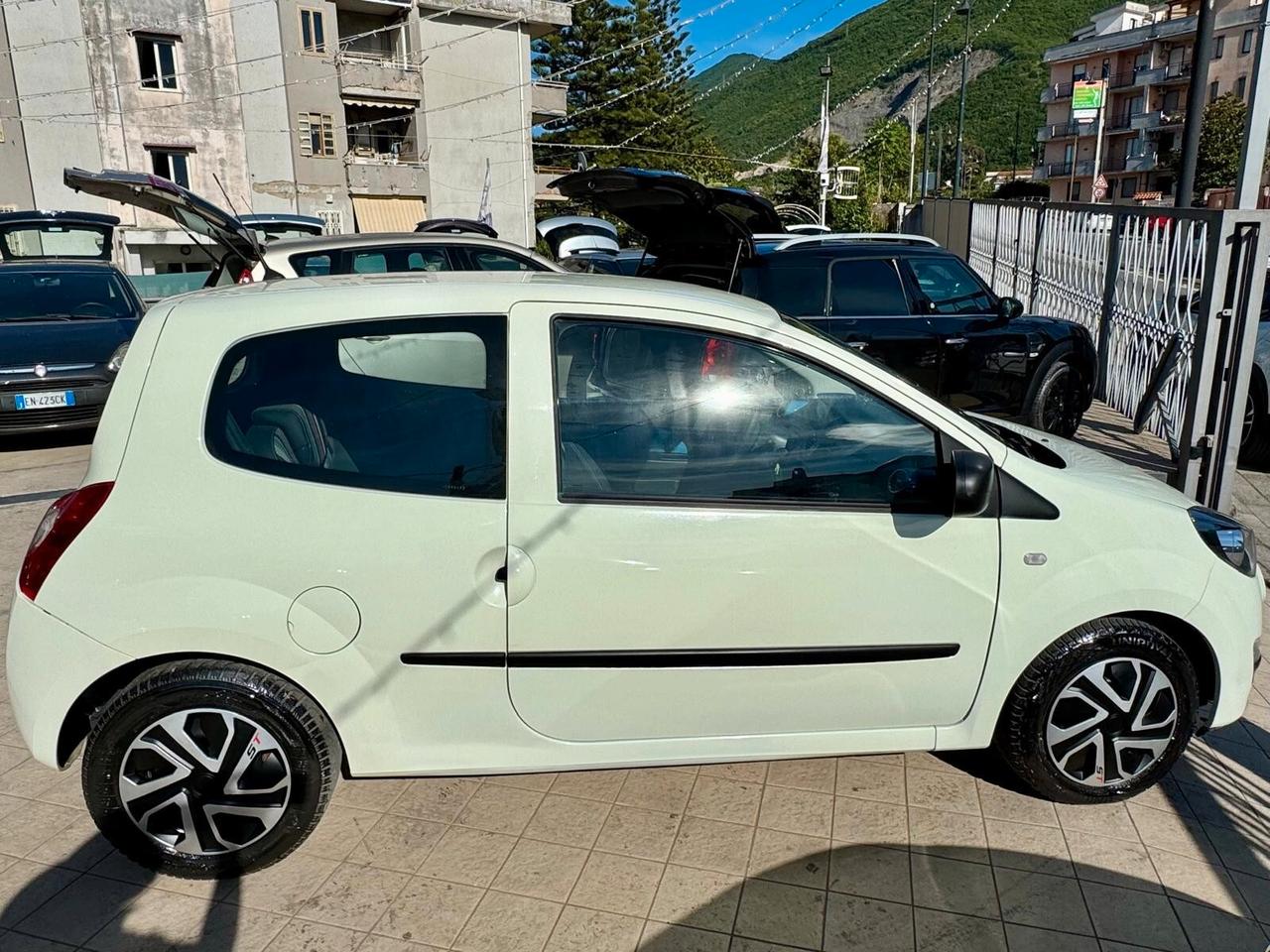 Renault Twingo 1.2 16V Live