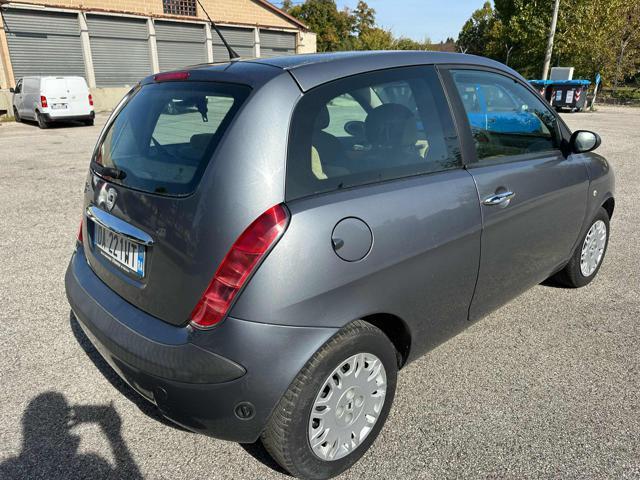 LANCIA Ypsilon 1.2 16V Oro GPL ( gas )