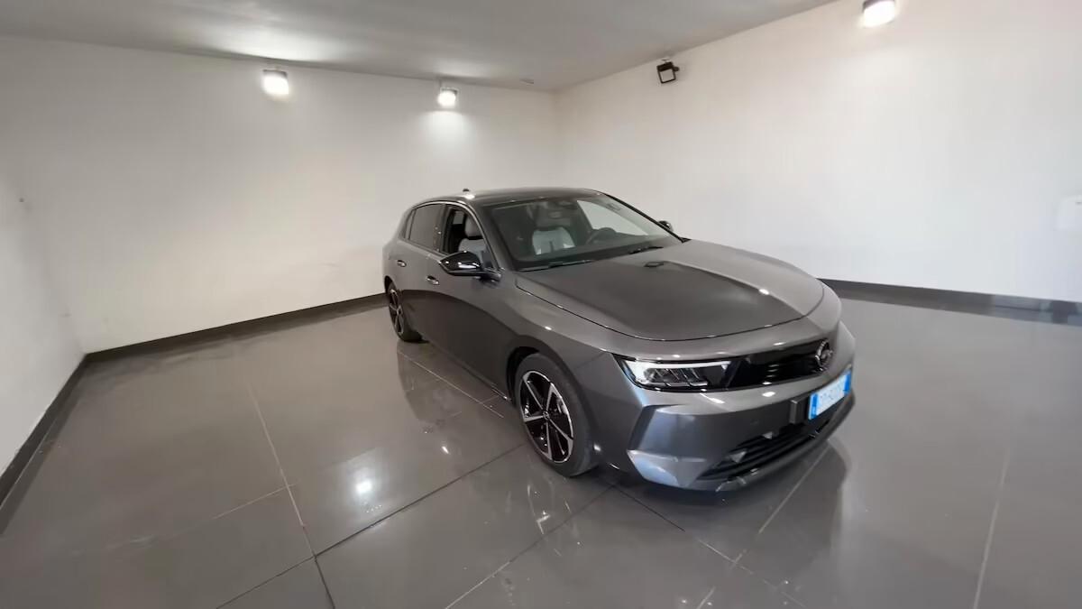 Opel Astra 1.2 Turbo 130 CV Business Elegance