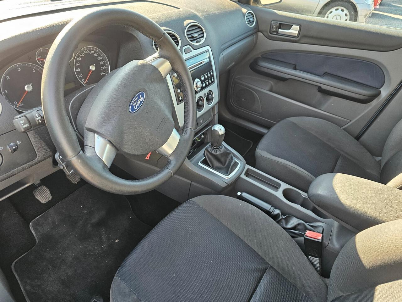 Ford Focus 1.6 TDCi (90CV) 5p. Ikon