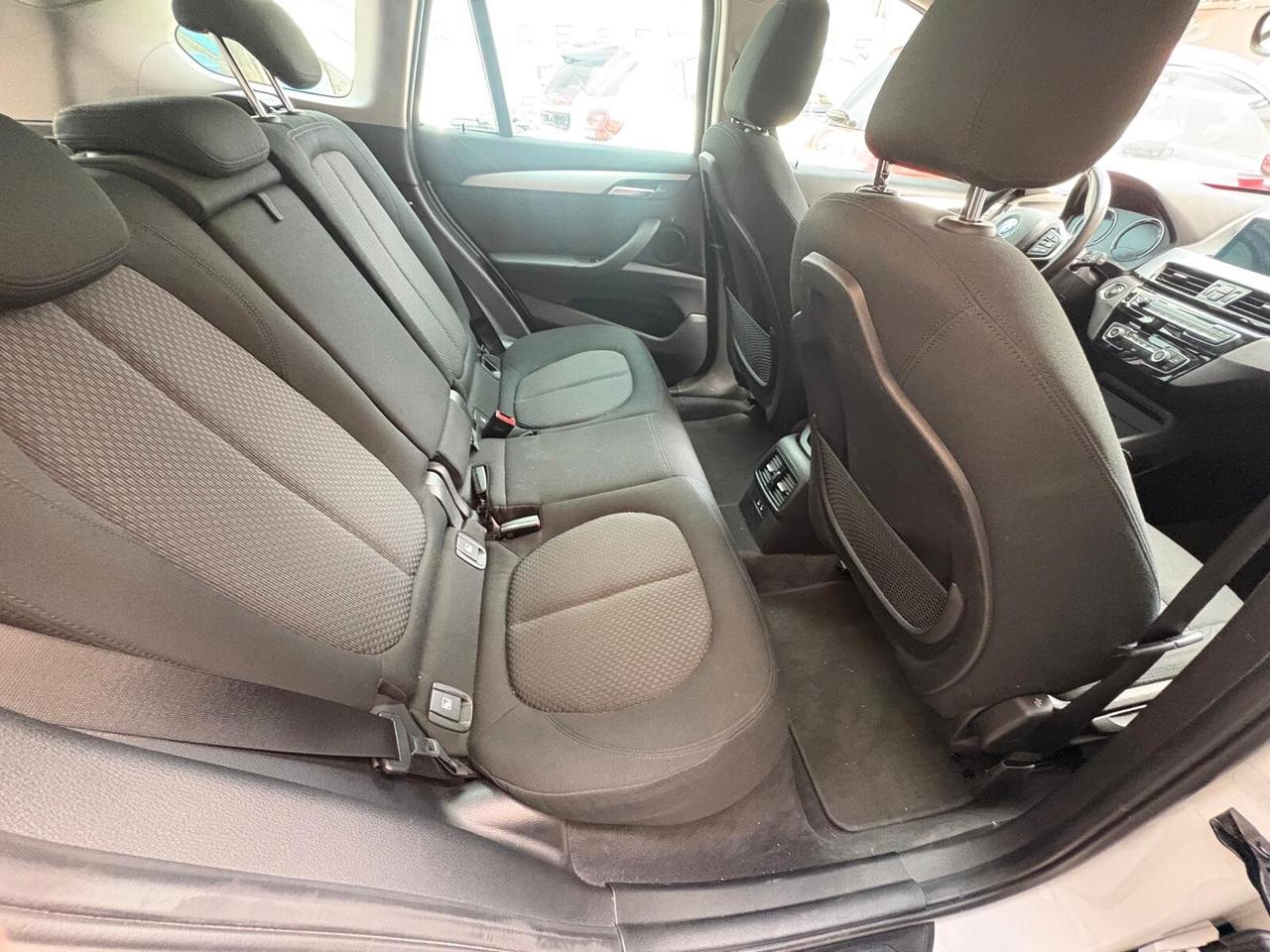 Bmw X1 xDrive25e Advantage