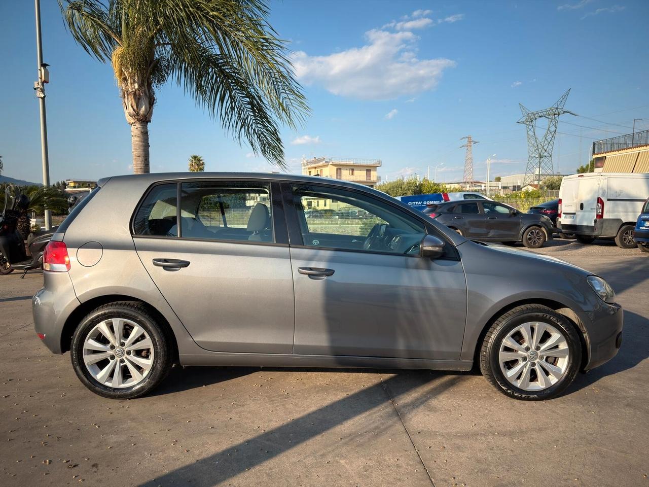 Volkswagen Golf 6° Highline 1.6 Tdi 105cv 2011