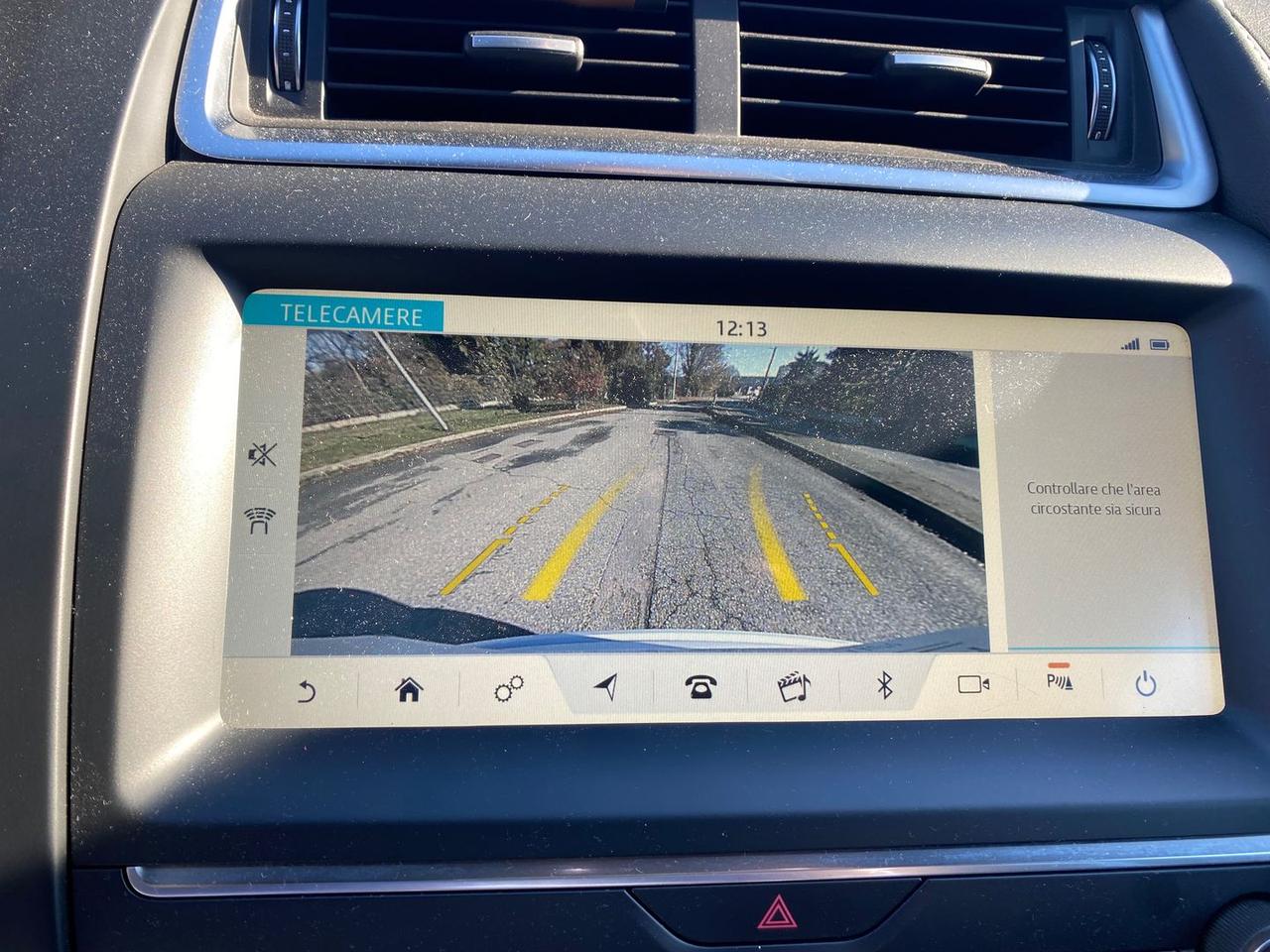 Jaguar E-Pace R-Dynamic HSE D 150 #8021