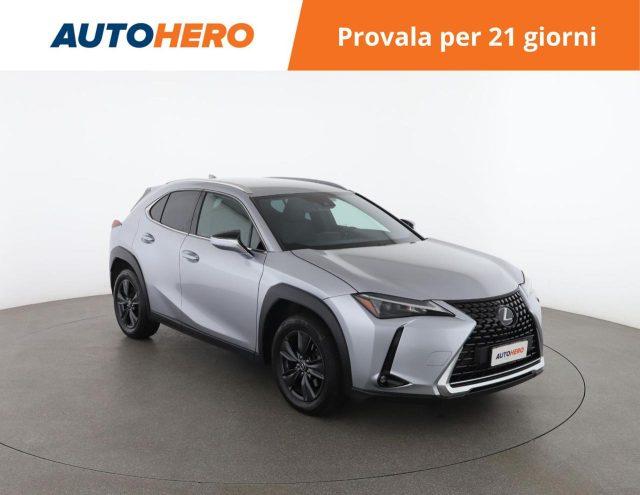 LEXUS UX Full Electric UX Hybrid Urban