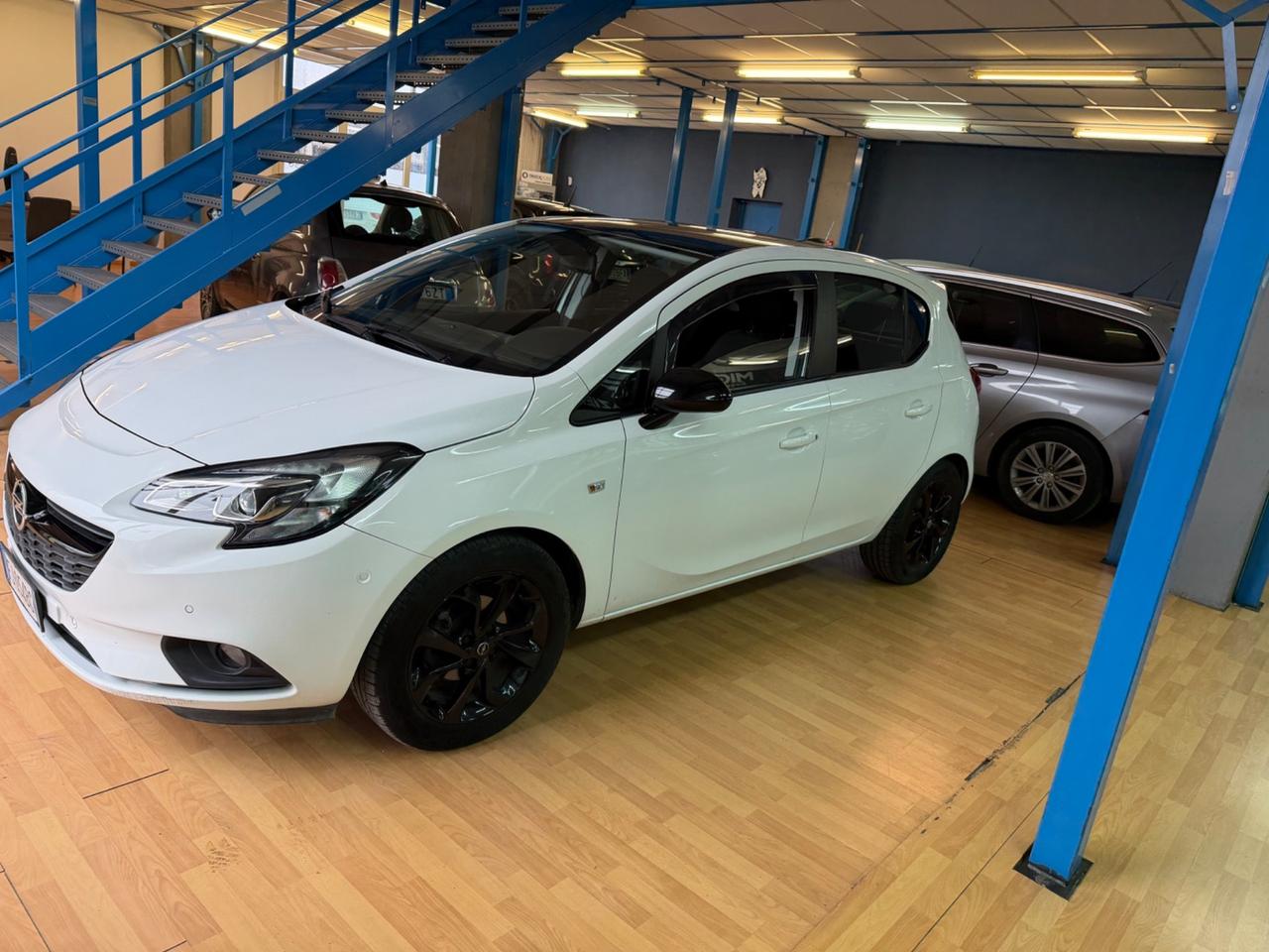 Opel Corsa 1.4 benz FULL OPT 2017 Automatic