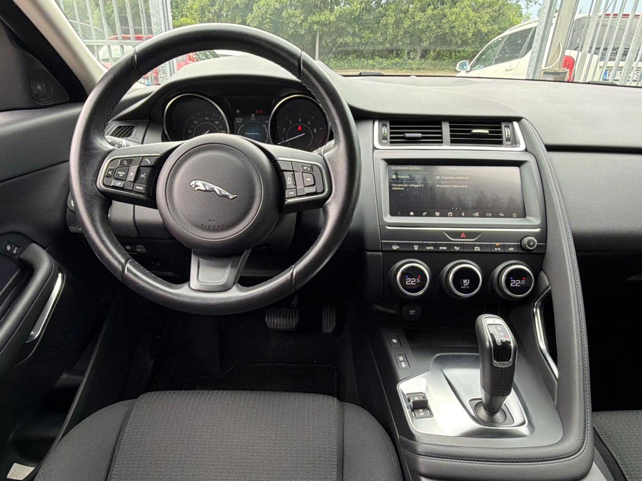Jaguar E-Pace 2.0 249 CV AWD aut. R-Dynamic HSE