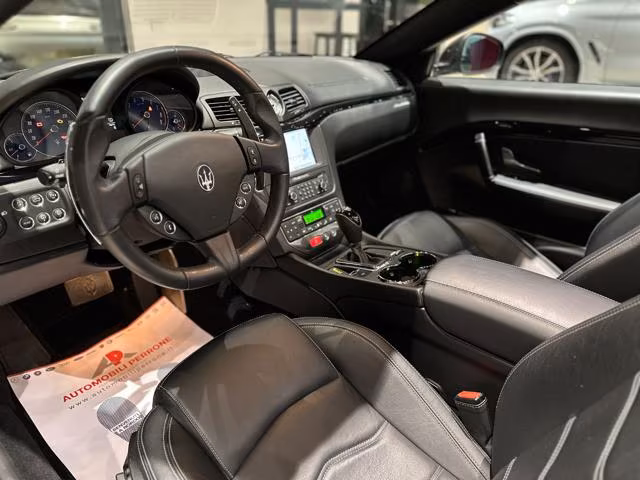 MASERATI GranCabrio 4.7 V8 Sport (Solo 29.650 Km Certificati Maserati)