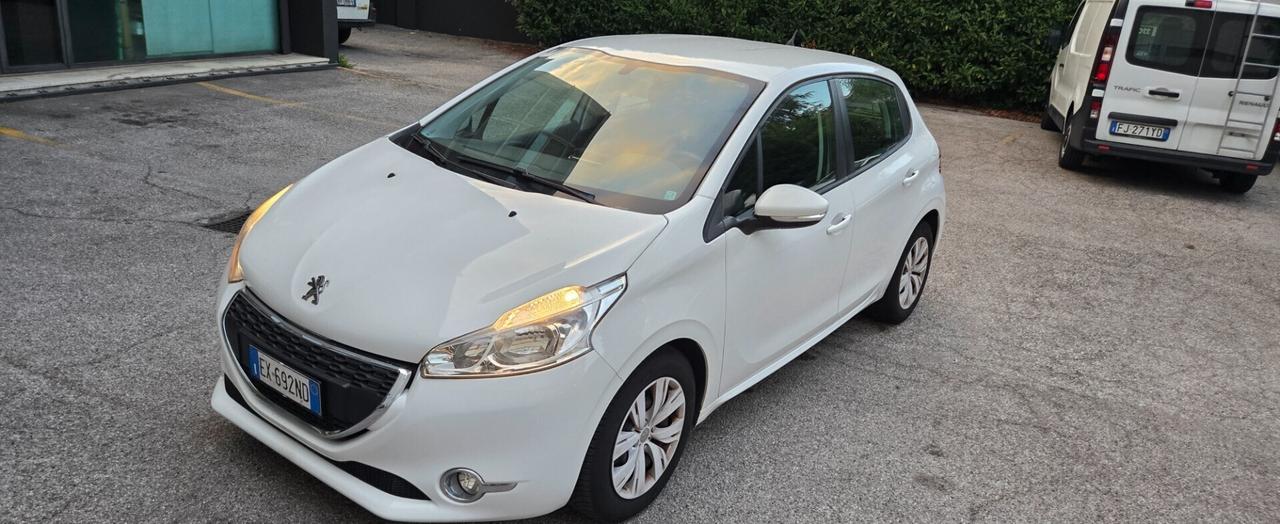 Peugeot 208 1.4 VTi 95 CV 5p. GPL Active