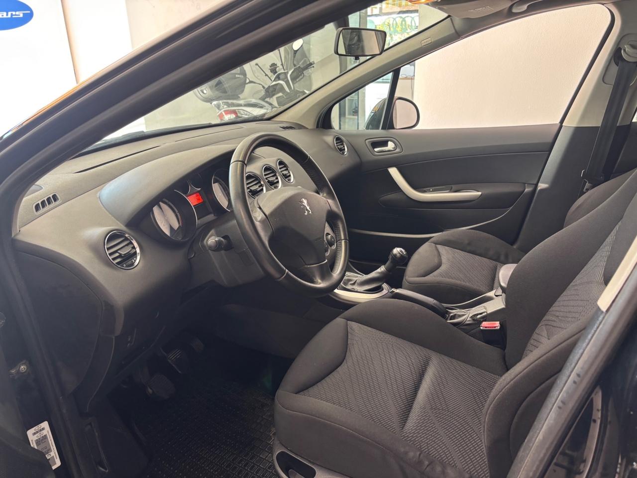Peugeot 308 1.6 VTi 120CV 5p. Tecno
