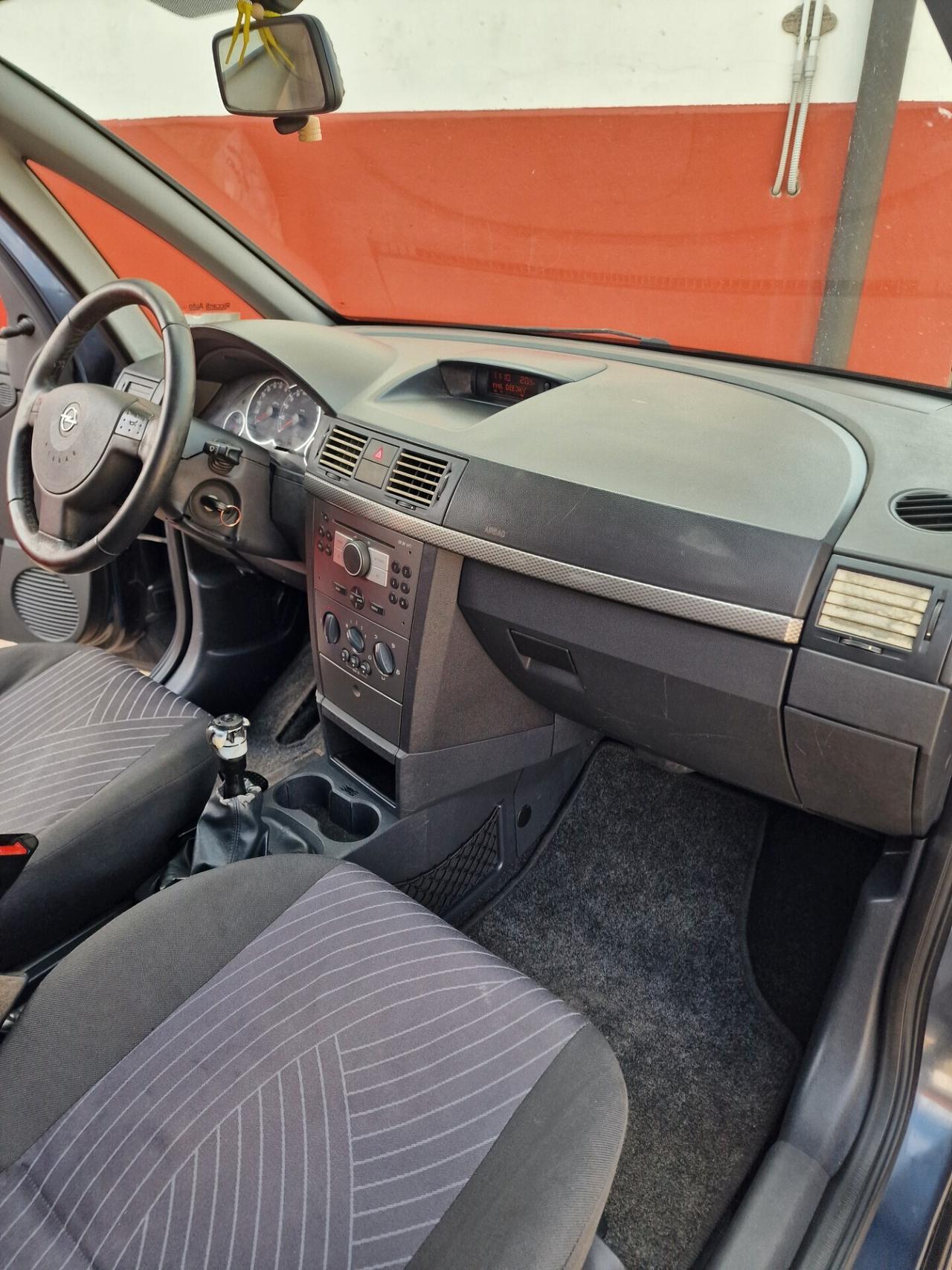 Opel Meriva 1.4 16V Cosmo