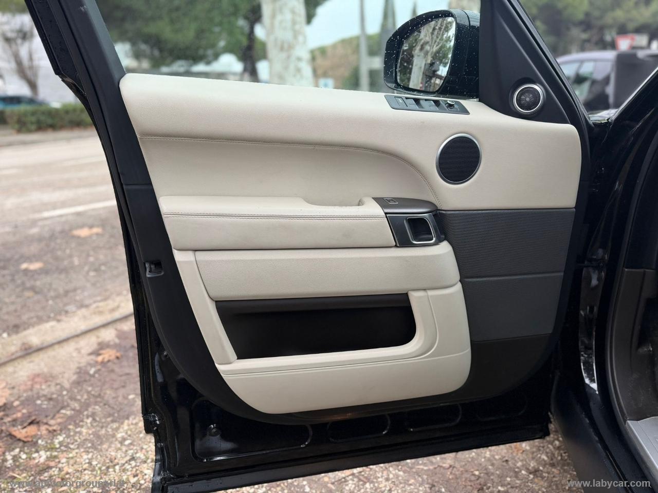 LAND ROVER Range Rover Sport 3.0 TDV6 HSE Dynamic