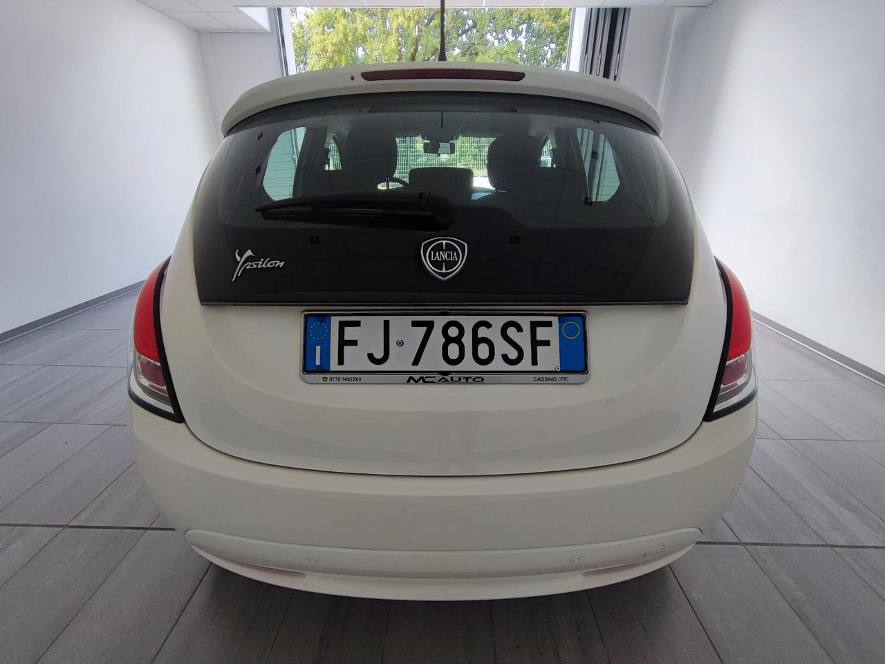 Lancia Ypsilon 0.9 TwinAir 85 CV 5 porte S&S DFN Gold