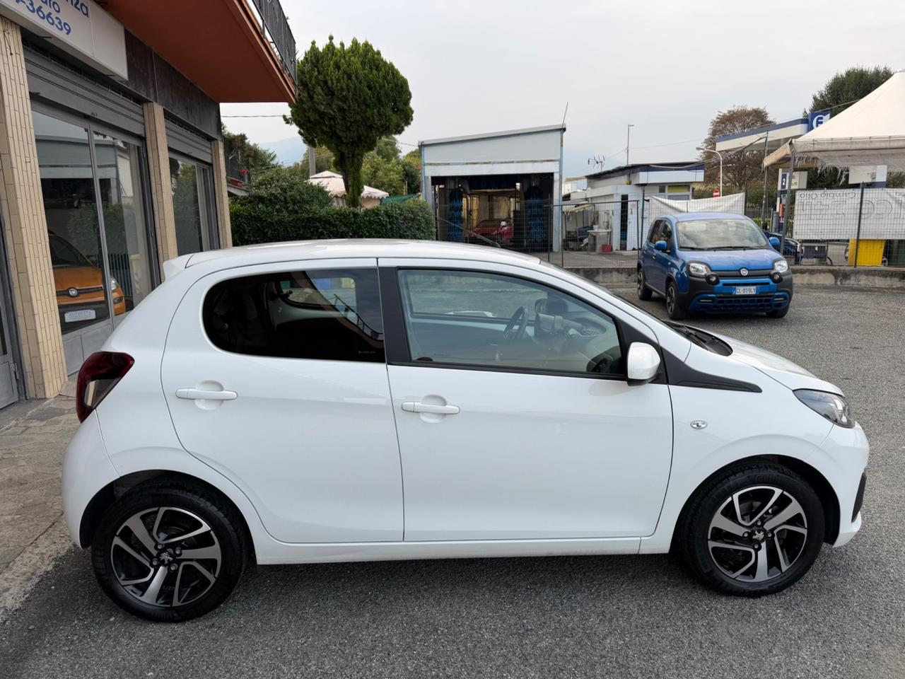 Peugeot 108 72cv 5 porte Allure