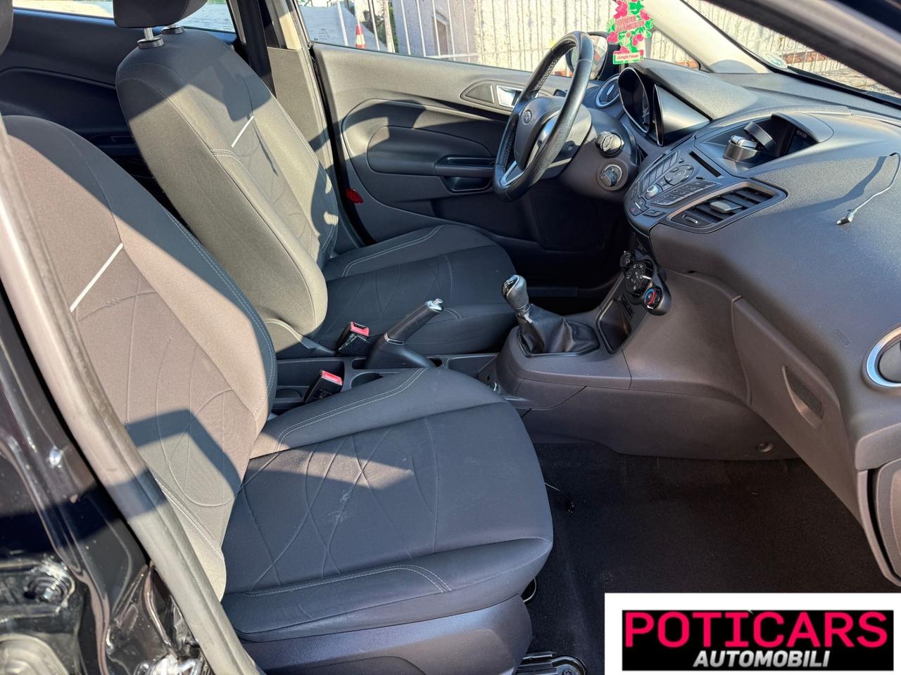 Ford Fiesta 1.5 TDCi 75CV 5 porte Business
