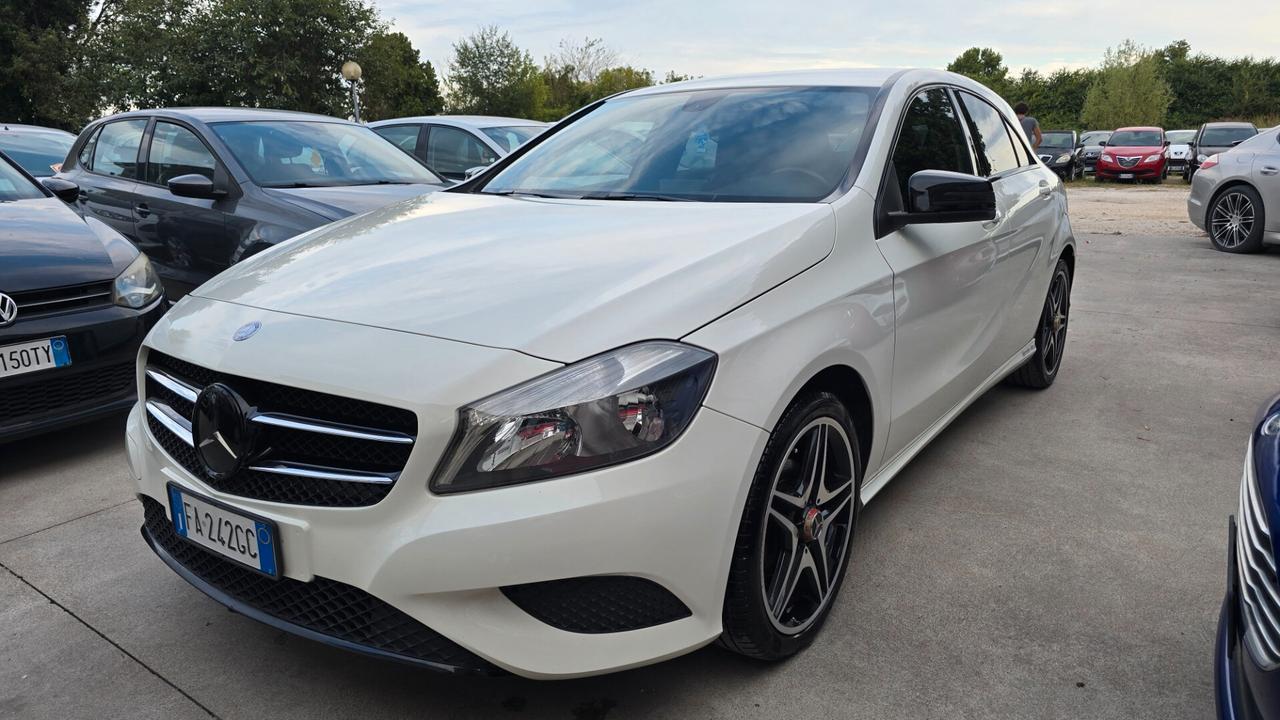 Mercedes-benz A 180 d Automatic Premium