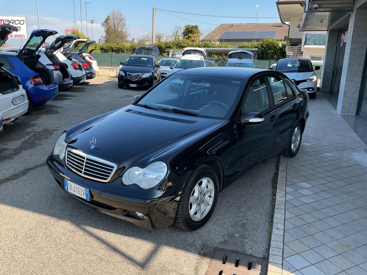 Mercedes-benz C 200 2.1 Diesel
