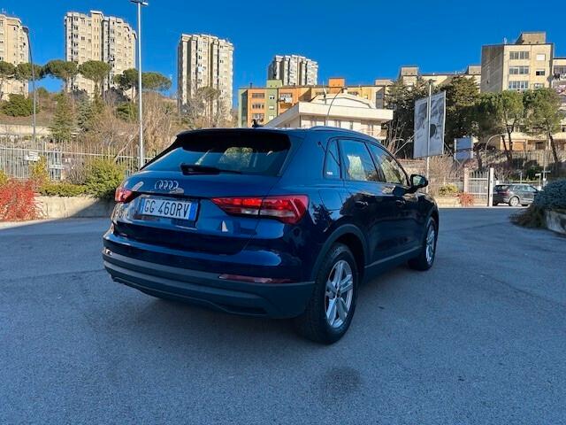 Audi Q3 35 TDI S tronic Business
