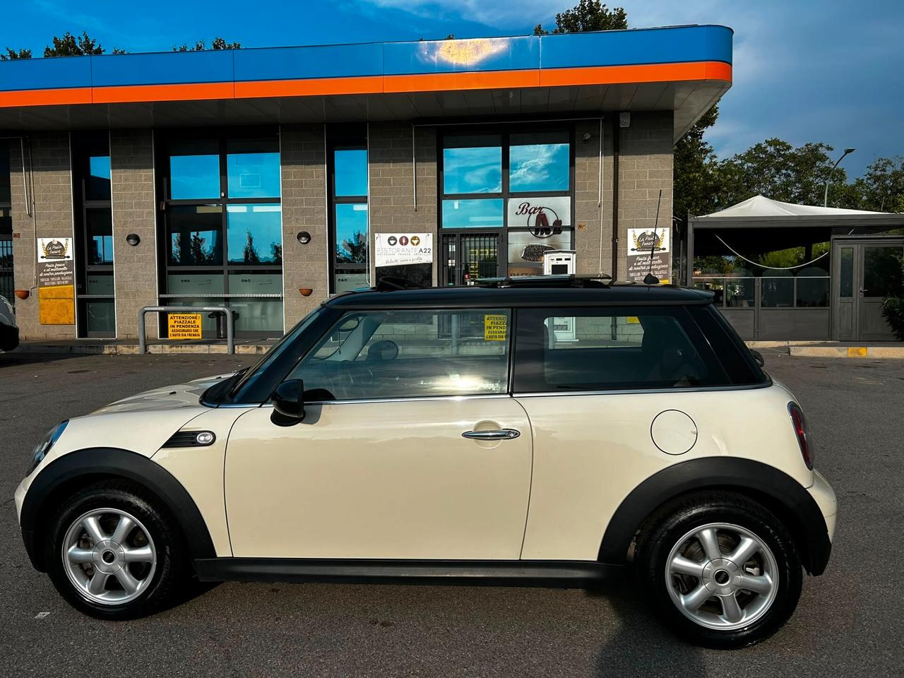 Mini 1.6 16V One (72kW)