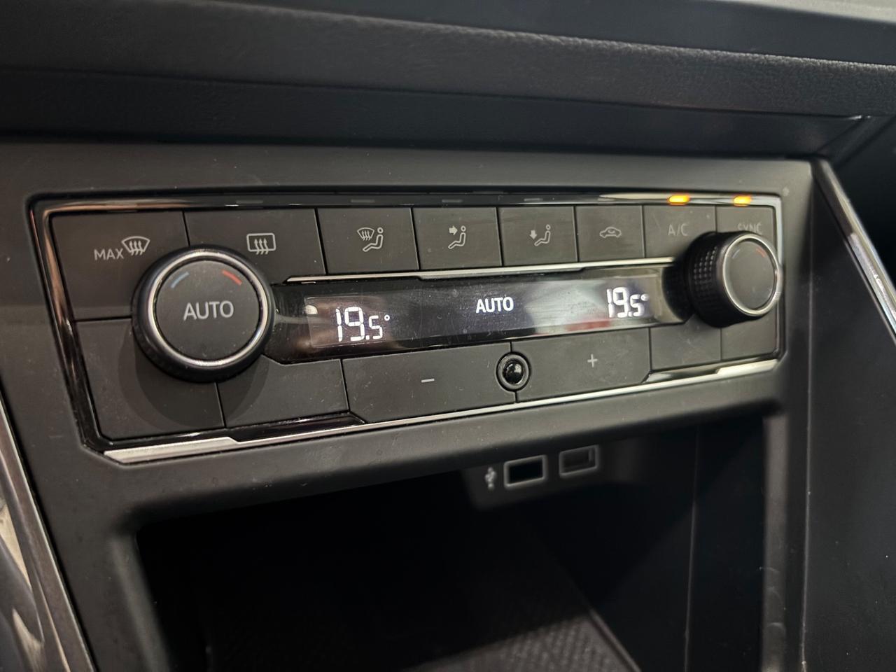 Volkswagen Polo 1.0 TSI 5p. Highline RLINE BlueMotion Technology