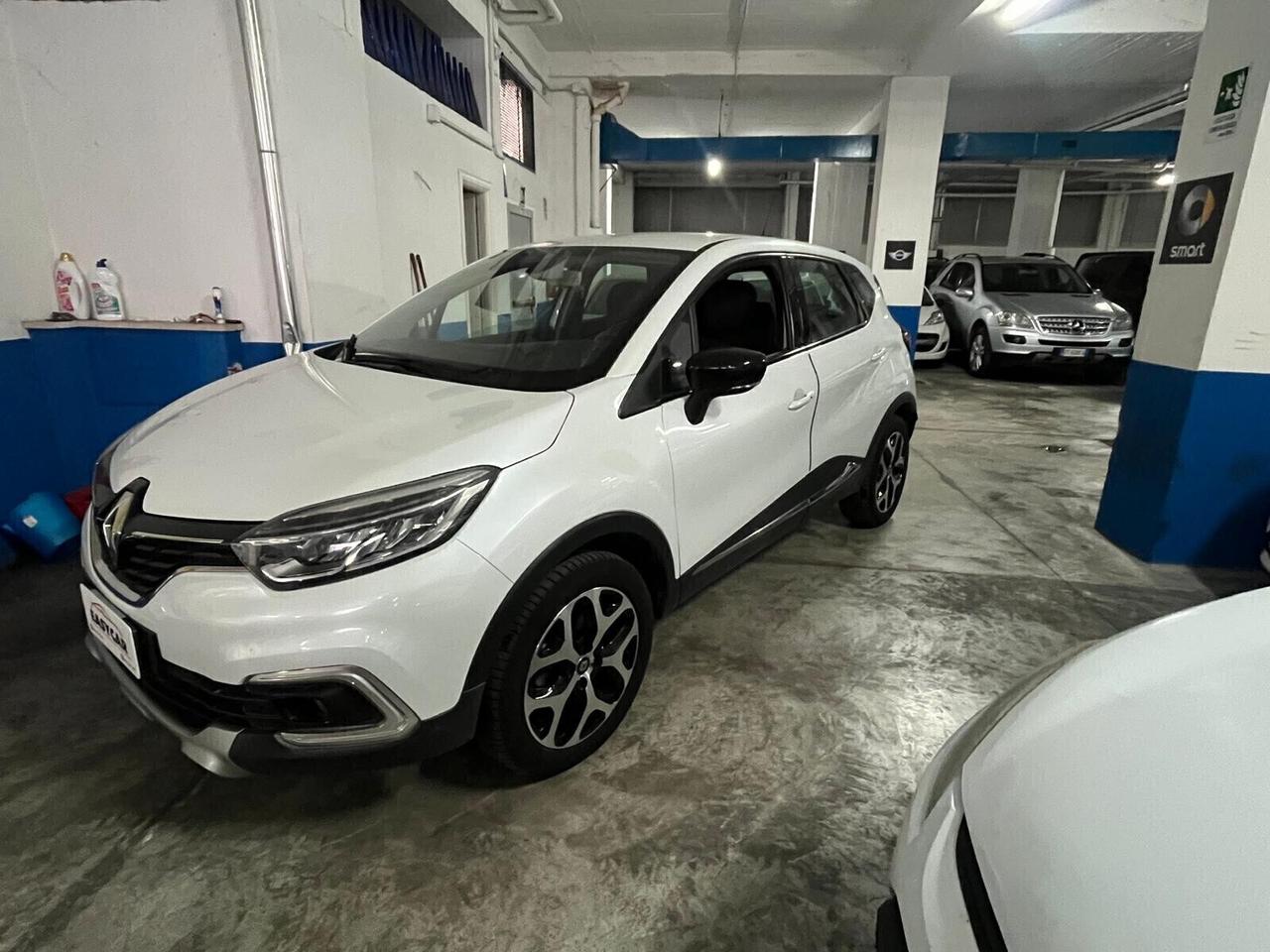 Renault Captur TCe 120 CV Start&Stop Energy Initiale Paris