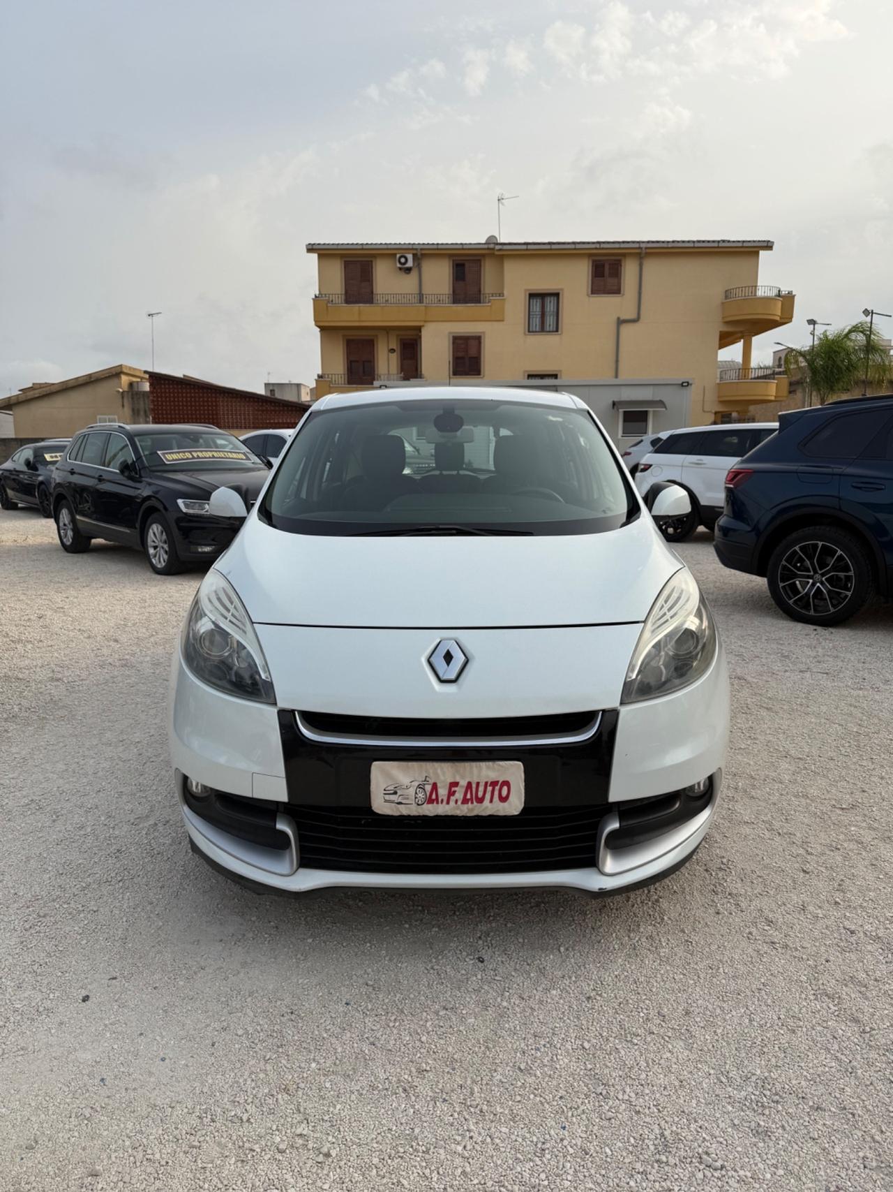 Renault Scenic Scénic X-Mod 1.5 dCi 110CV Luxe