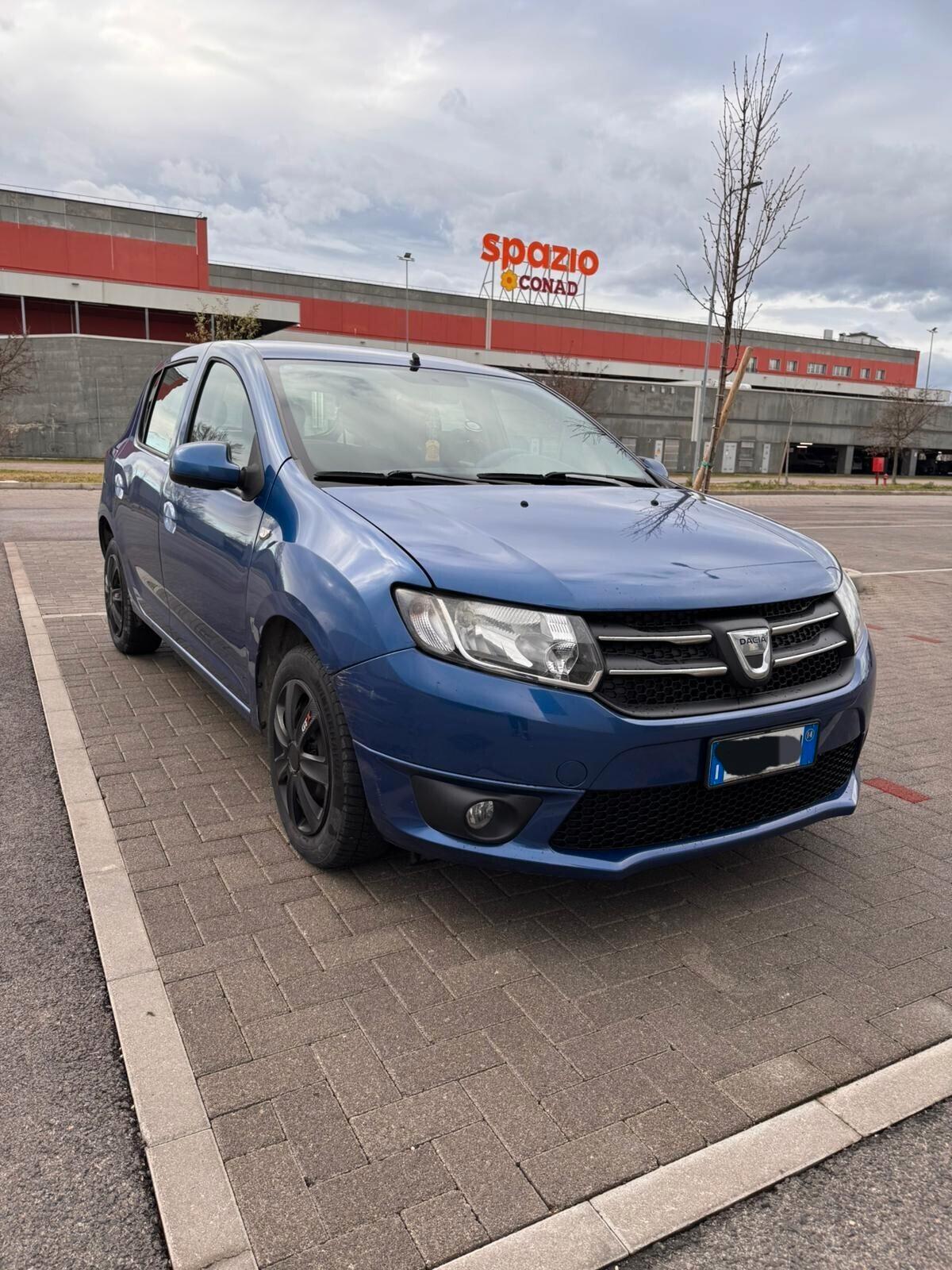 DACIA SANDERO GPL 2014 OK NEOPATENTATI GARANZIA 12 MESI