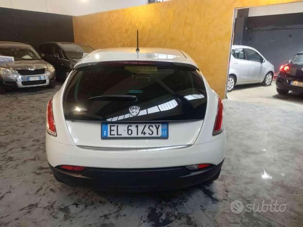 Dacia Delta 2013 photo 4