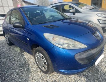 Peugeot 207 plus 1.4 8V 75CV 3p. adatto neopatentati