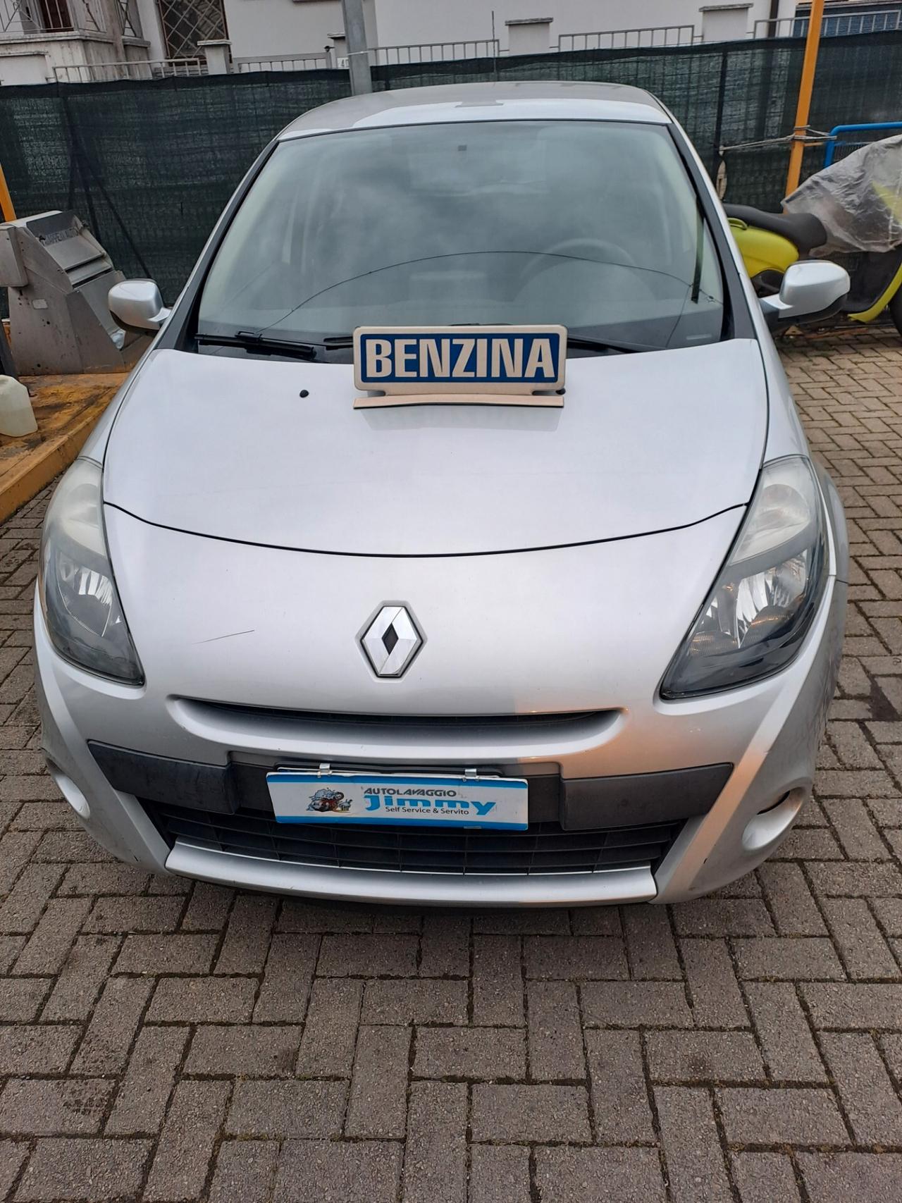 Renault Clio 1.2 16V 5 porte Live!
