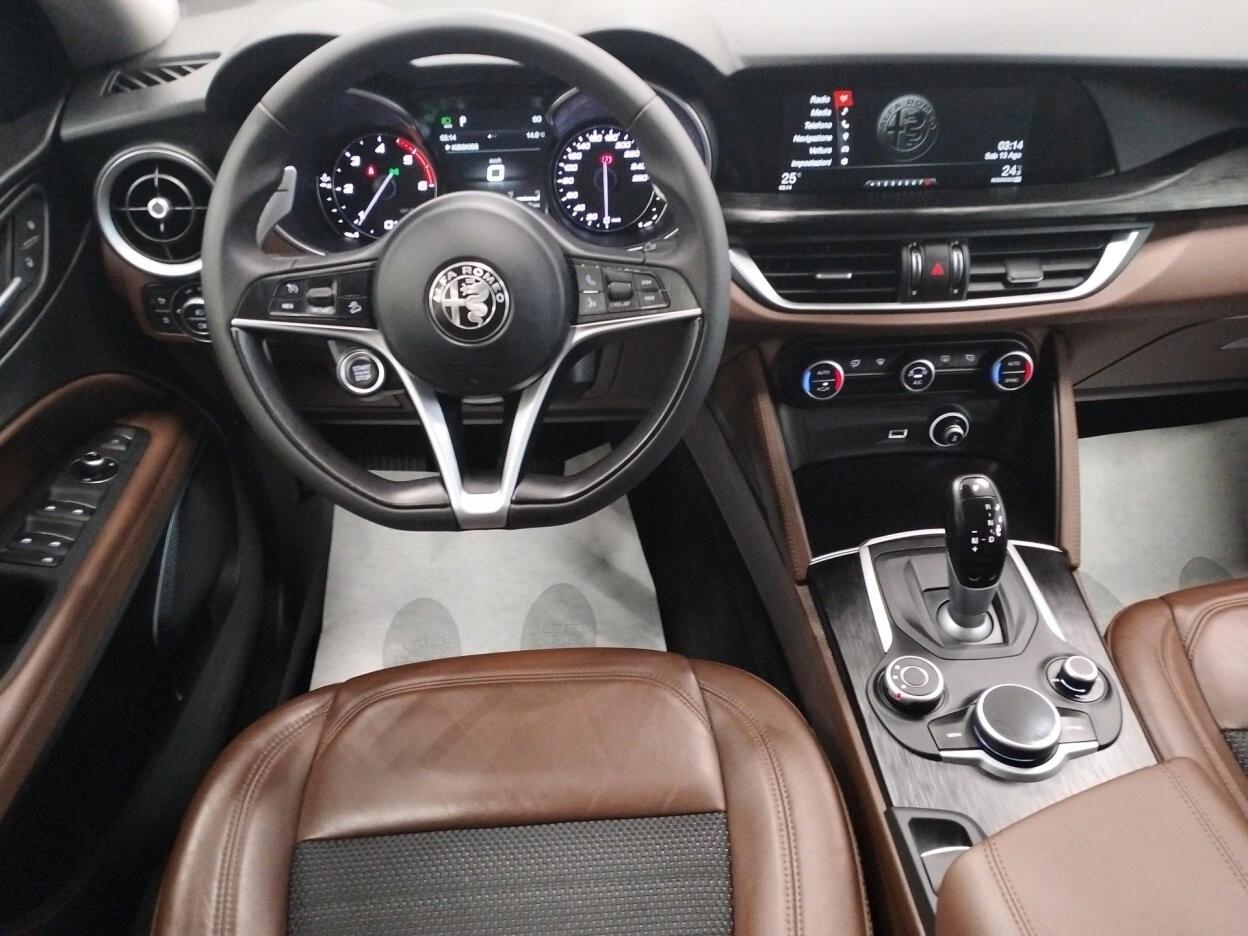 Alfa Romeo Stelvio 2.2 t rwd 180cv * 68.000 KM *