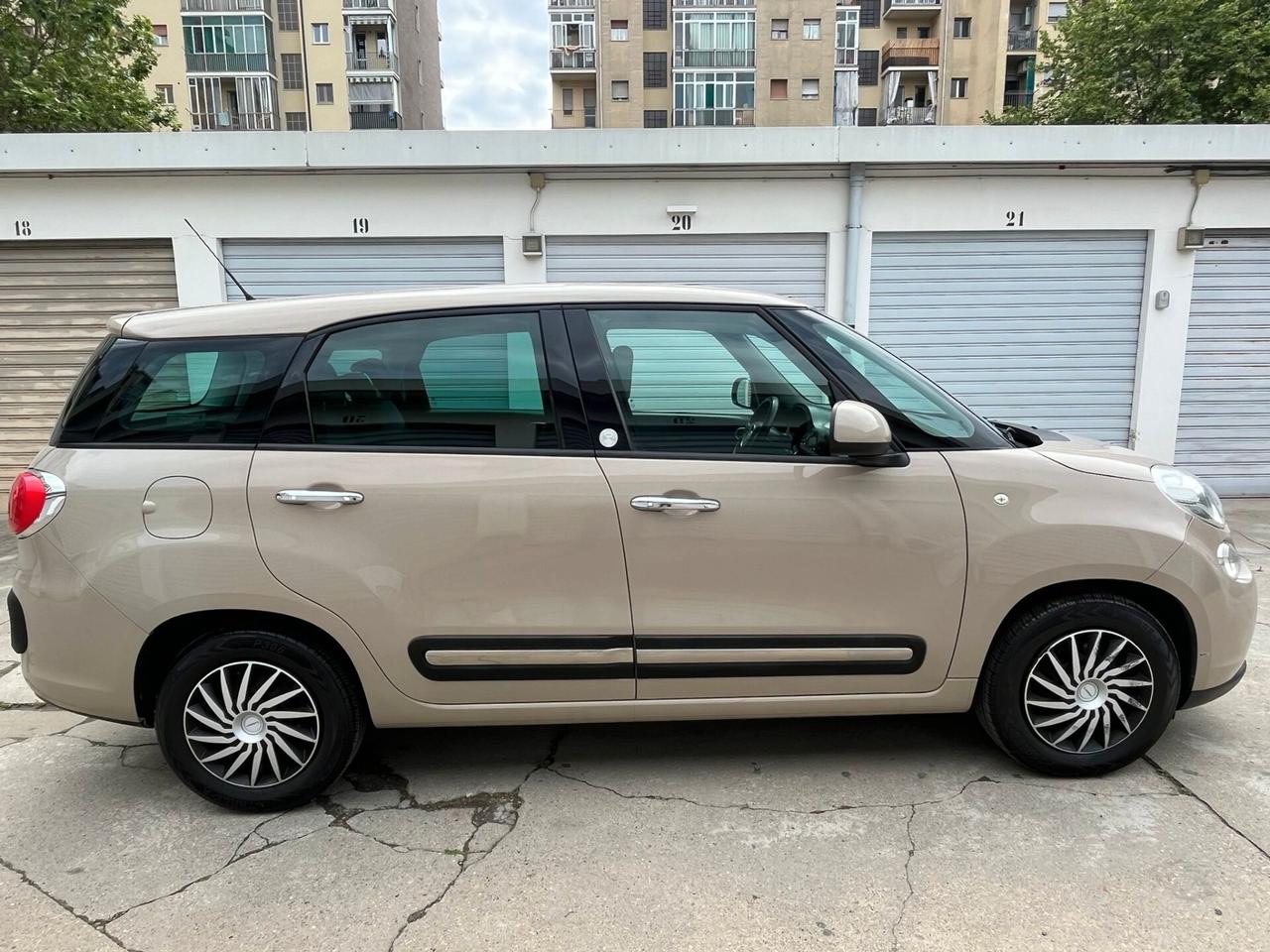 Fiat 500L Living 1.6 Multijet 105 CV Lounge