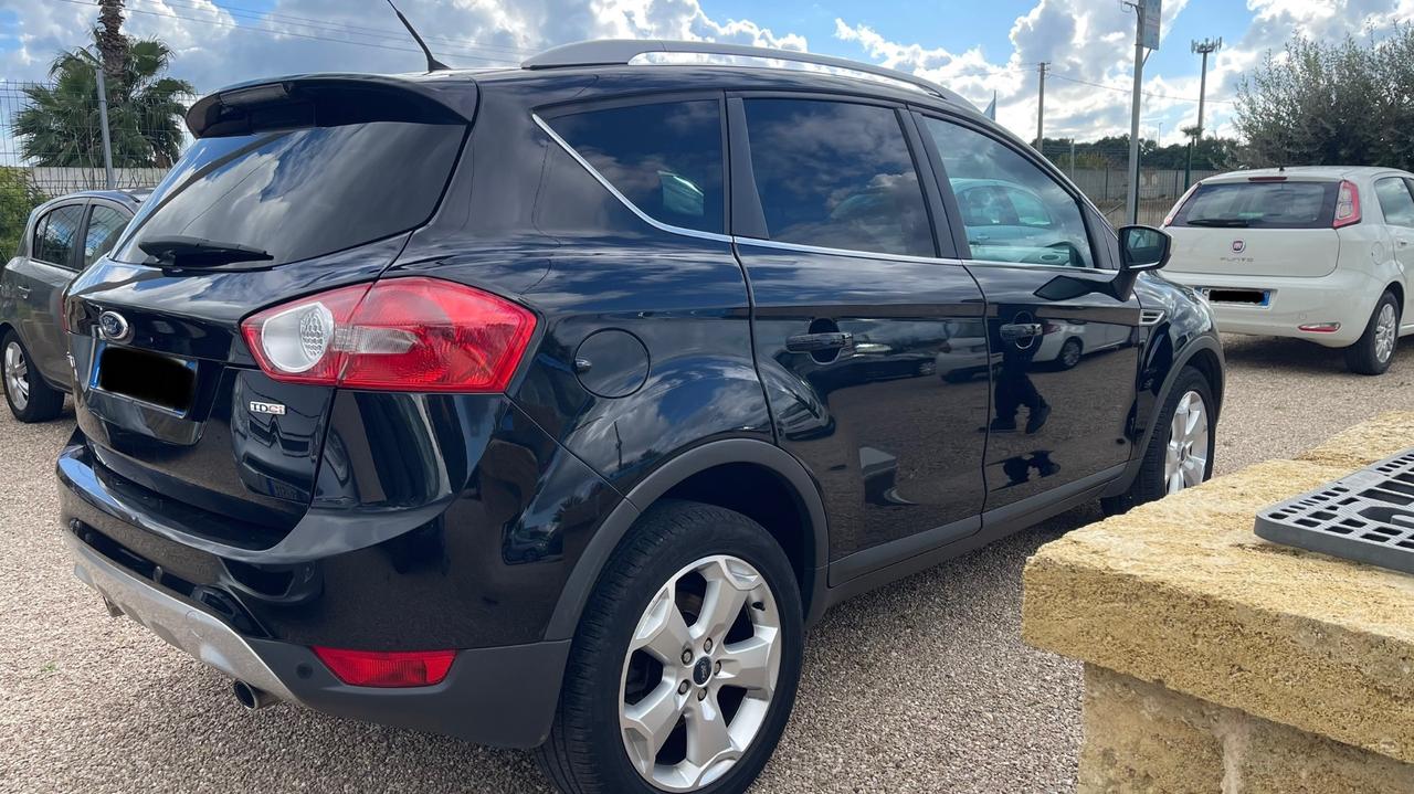 Ford Kuga 2.0 TDCi 140 CV tetto panoramico