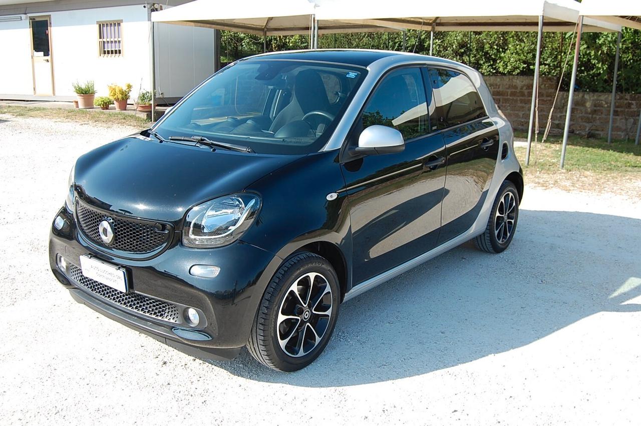 Smart ForFour 70 1.0 Passion
