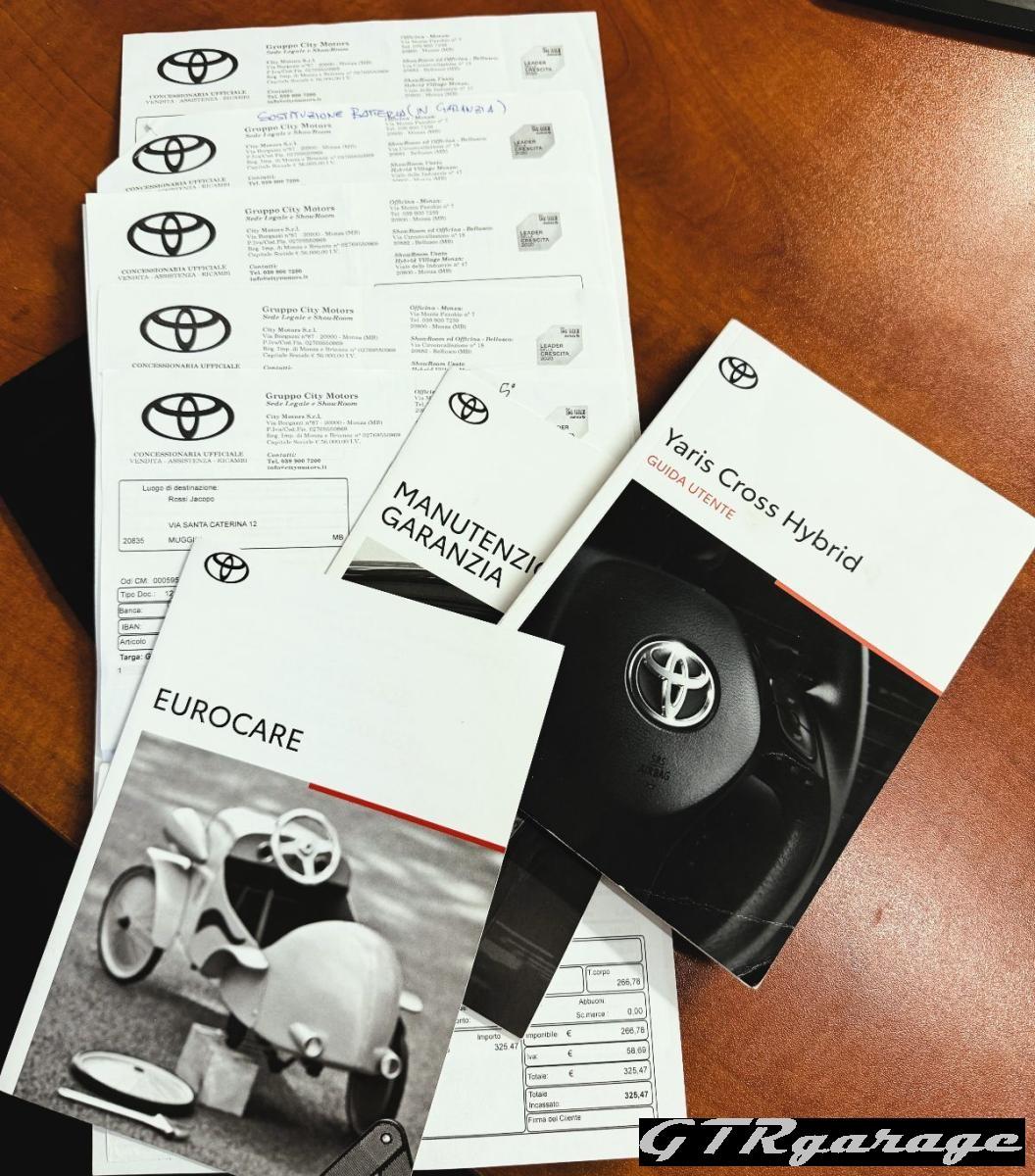TOYOTA Yaris Cross 1.5 Hybrid E-CVT Lounge NO OBBLIGO FIANANZIAMENTO